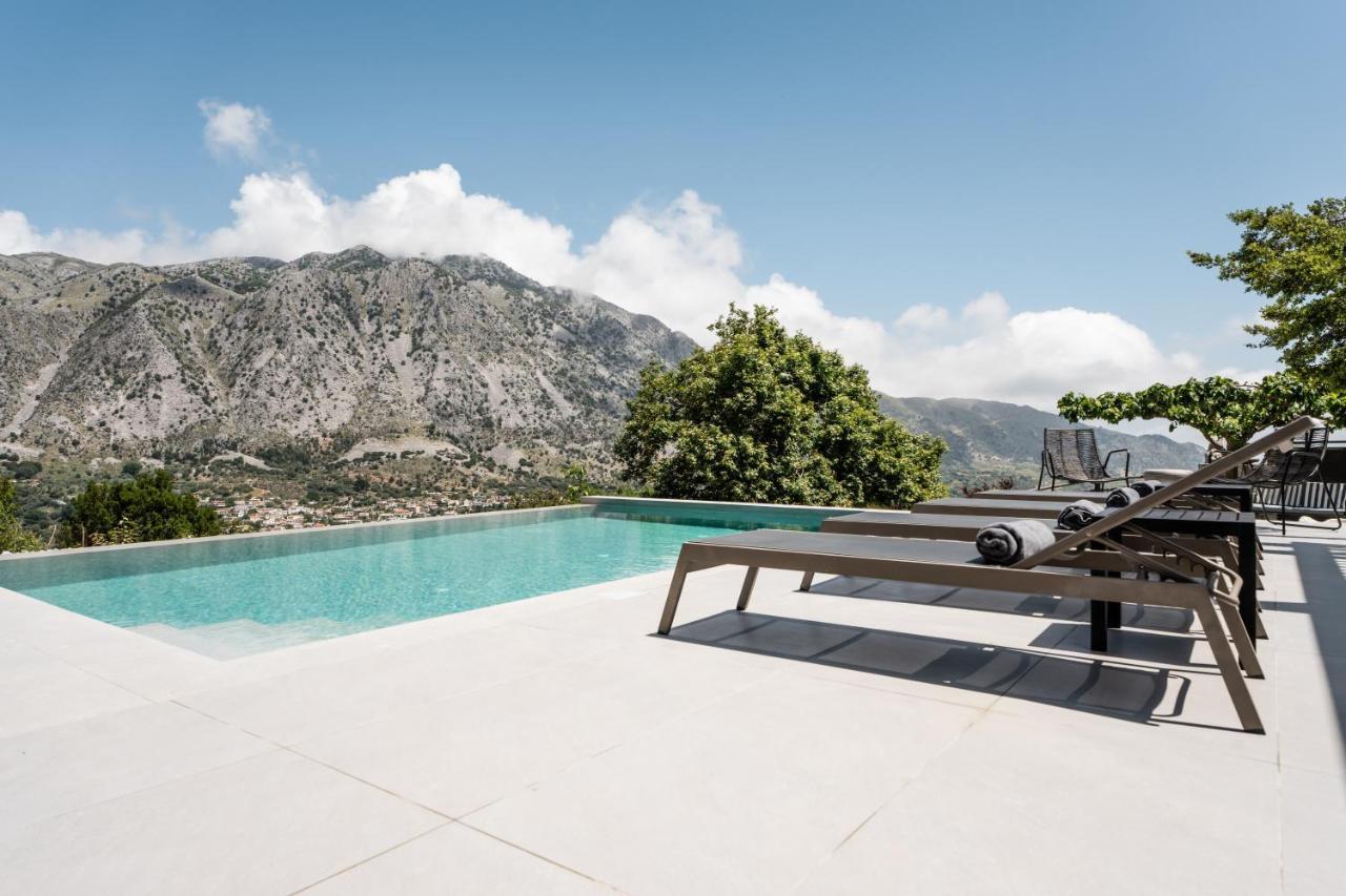 Eumelia Iconic Villa, With Heated Pool & Whirlpool, By Thinkvilla Asi Gonia Exterior photo